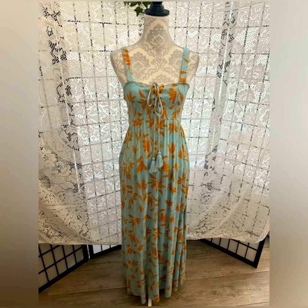 Vintage Forever 21 Spaghetti Strap Smocked Maxi Dress Light Blue Size Small GUC - Picture 2 of 9